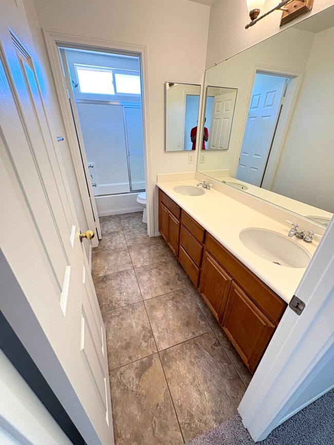 Building Photo - 31450 Pear Blossom Cir