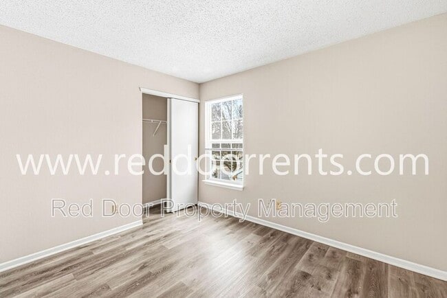 Building Photo - 2249 Collins Way