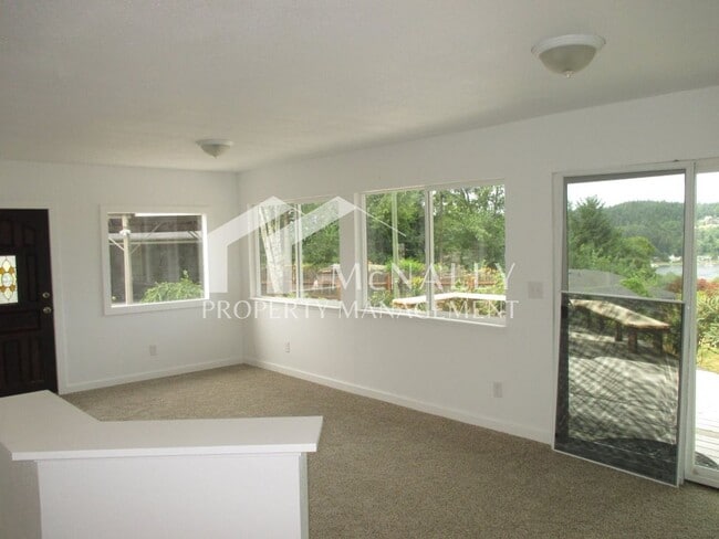 Building Photo - 3918 Rosedale St NW