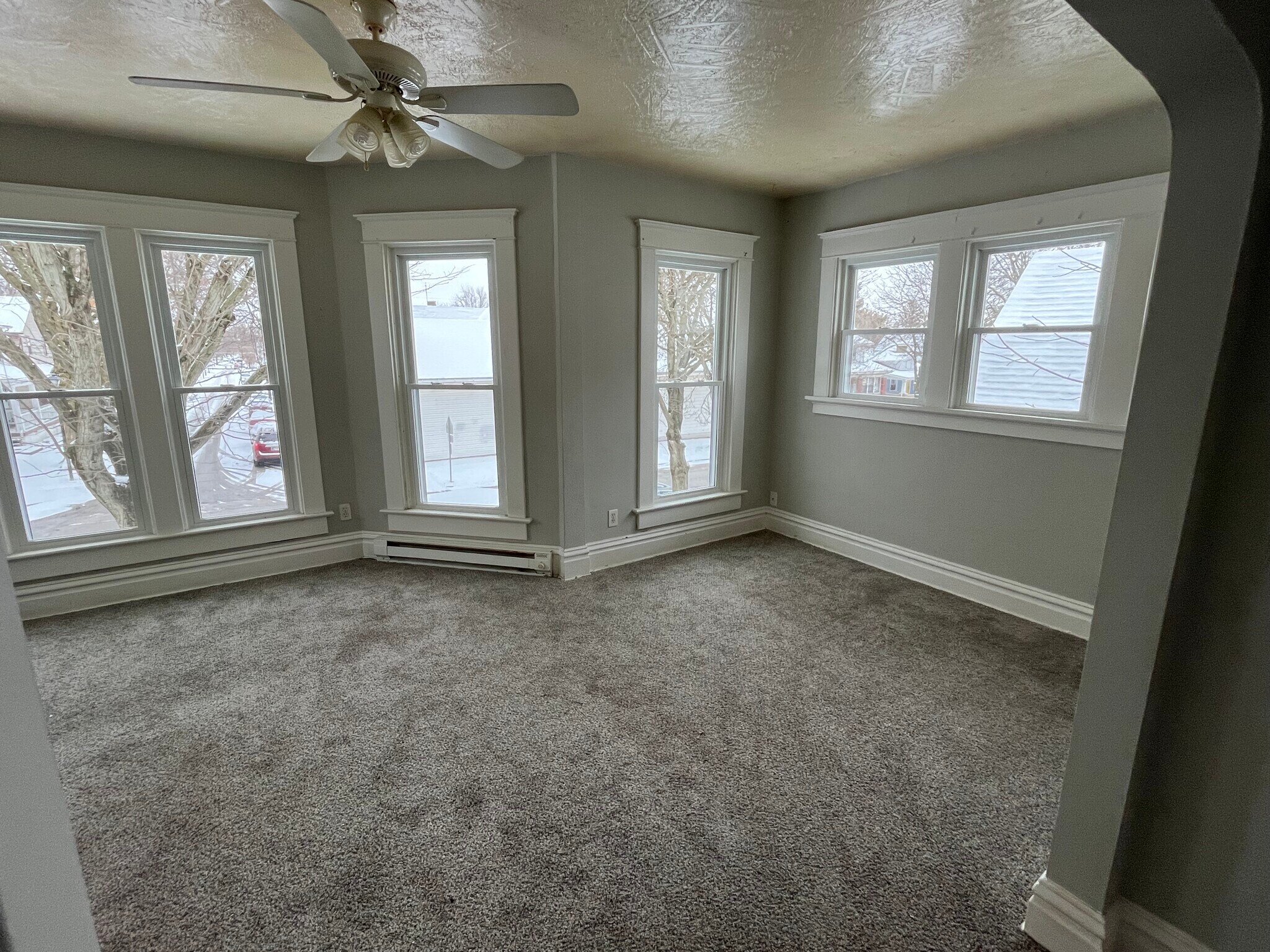 Building Photo - 1327 Saint Marys Ave