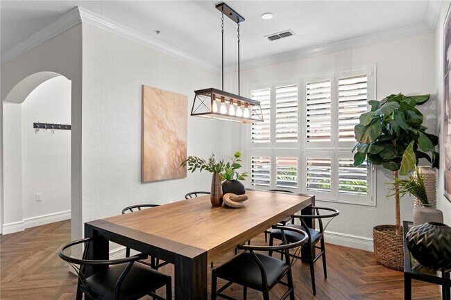 Building Photo - 2741 Via Cipriani