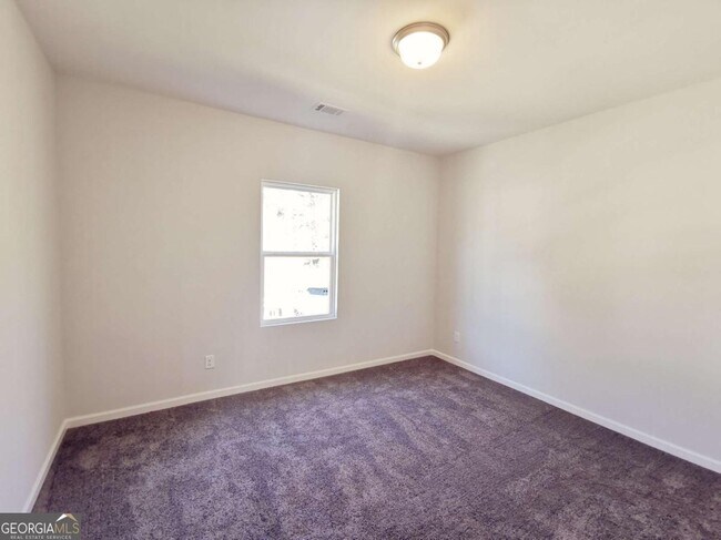 Building Photo - 1427 Ridge Rd