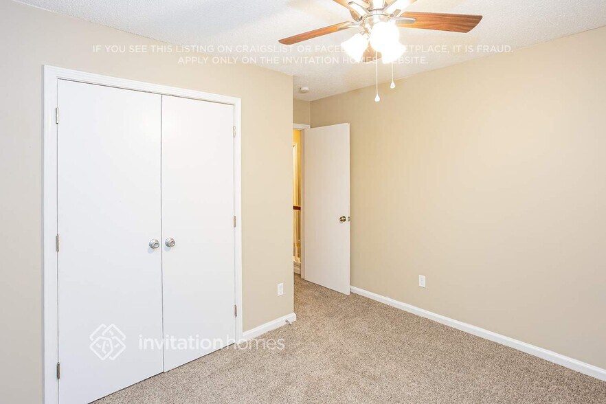 Building Photo - 10411 Battle Ct