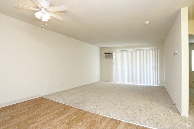 2BR,1BA-928SQ - Olivera Villa
