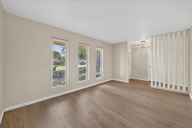 Building Photo - 1306 Pueblo Ct