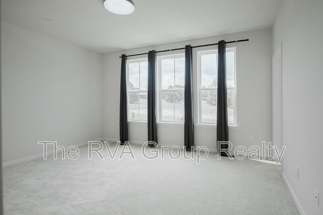 Building Photo - 14479 Hancock Towns Dr