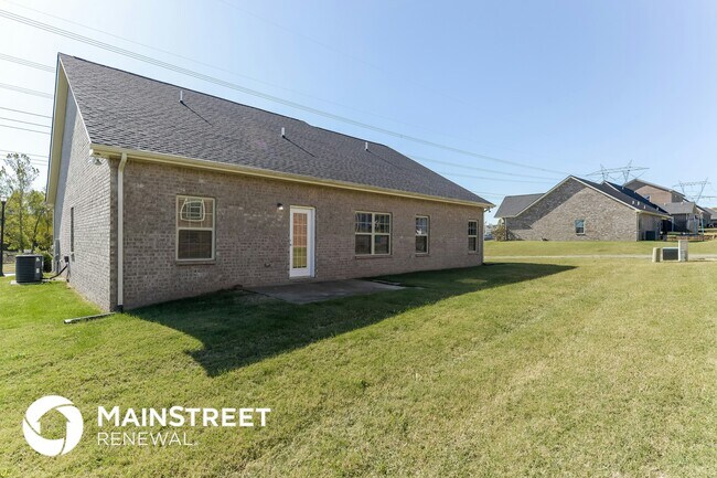 Building Photo - 3024 Honeysuckle Dr