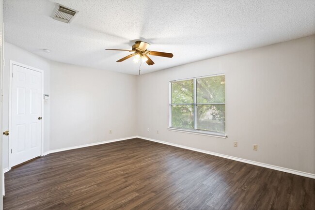 Building Photo - 9919 Alexa Pl
