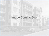 Building Photo - Stunning 3-bed/2-bath apartments, close to public transit