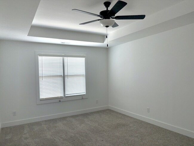 Building Photo - 120 Willa Mae Ln