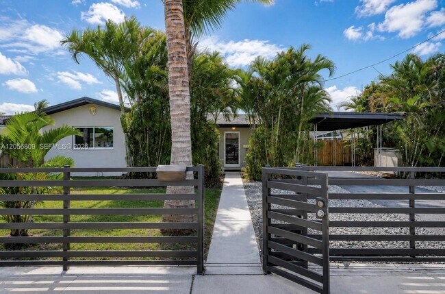 Building Photo - 963 Nautilus Isle