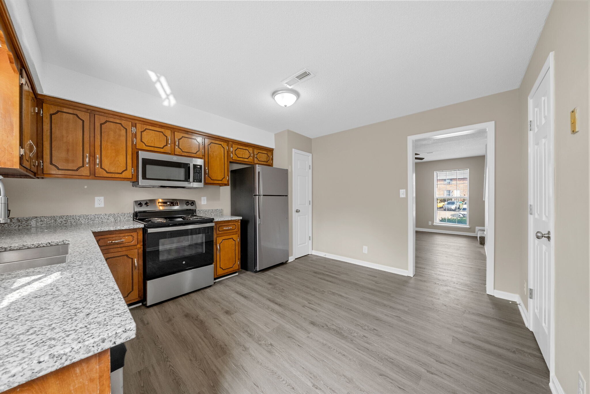 Building Photo - 261 Winters Ct