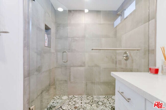 Building Photo - 23925 Pentland Way