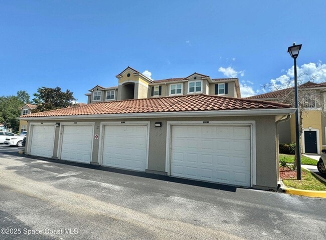 Building Photo - 2 Bedroom, 2 Bath, 1st Floor Condo in Lakes at Viera