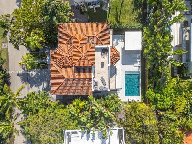 Building Photo - 420 Palmwood Ln