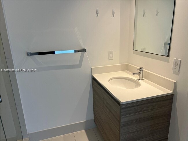 Building Photo - 121 NE 34th St