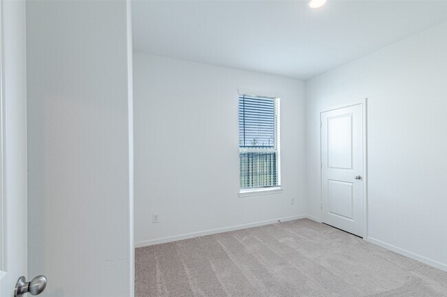 Building Photo - 21119 Turtle Gln Ln