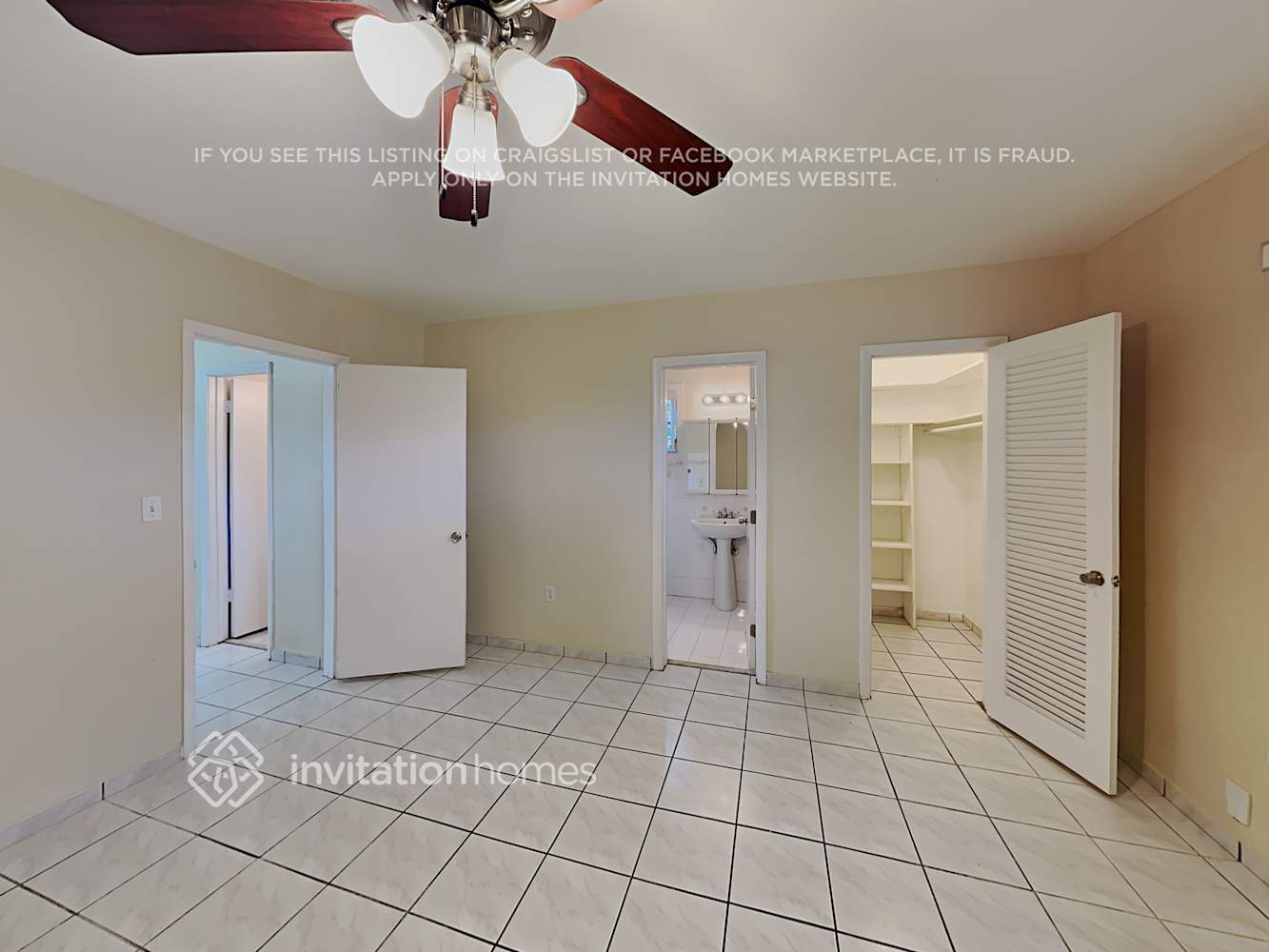 Building Photo - 9411 SW 192nd Dr