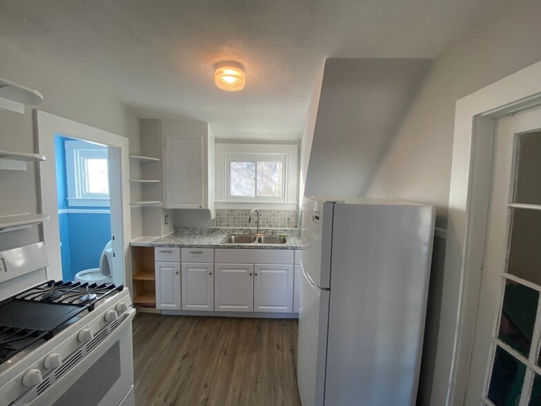 Building Photo - 67 Boynton St