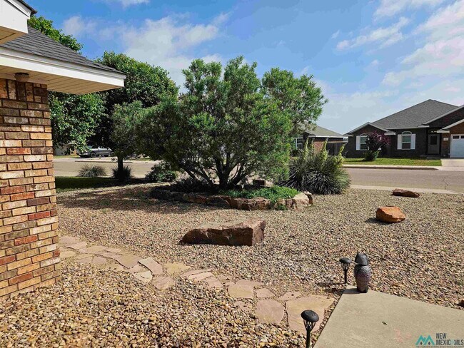Building Photo - 3904 Mariah Dr