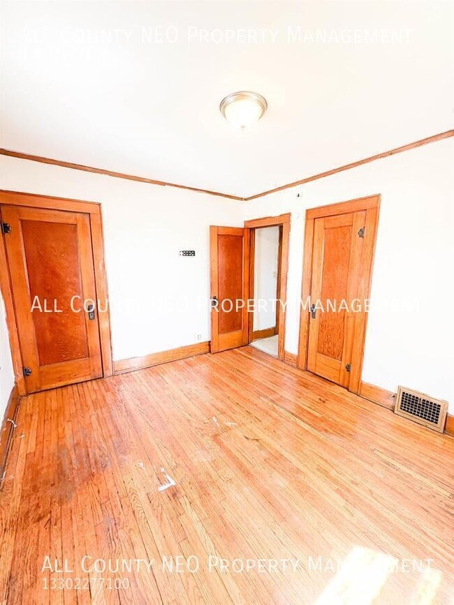 Building Photo - 680 Sherman St
