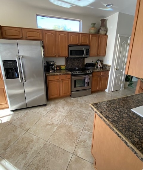 Building Photo - 15082 W Cactus Ridge Way