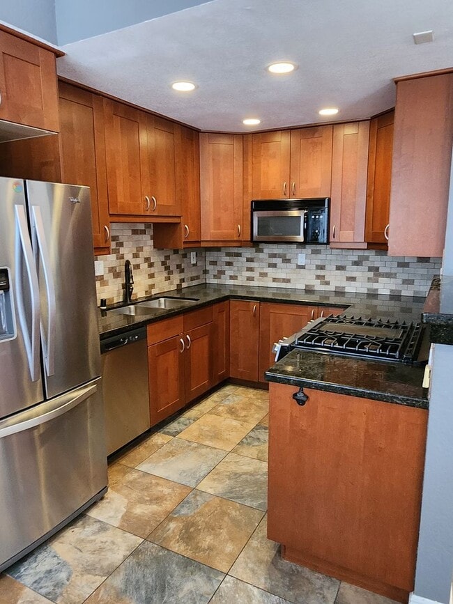 Building Photo - 4568 Kansas St