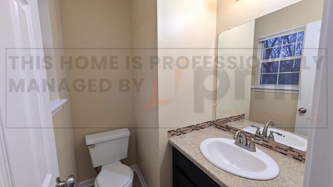 Building Photo - 2708 Knob Ct