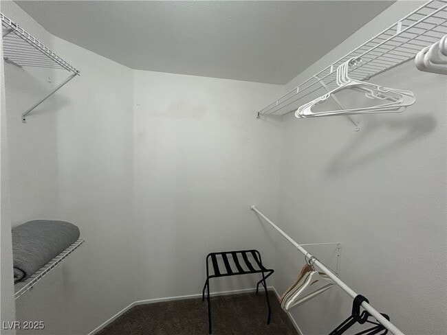 Building Photo - 6672 Golden Pond Cir