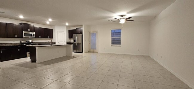 Building Photo - 9910 Spanish Lime Ct