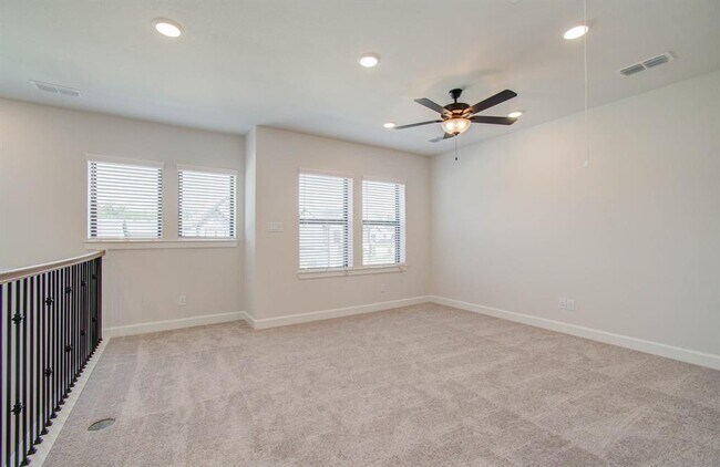 Building Photo - 1515 Noble Pk Dr