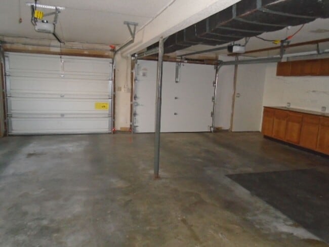 Building Photo - 200 N Delaware Ave