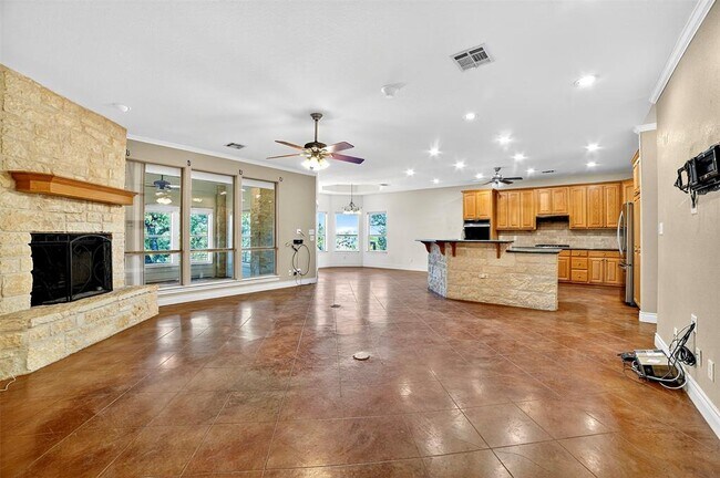 Building Photo - 116 Grey Fox Ln