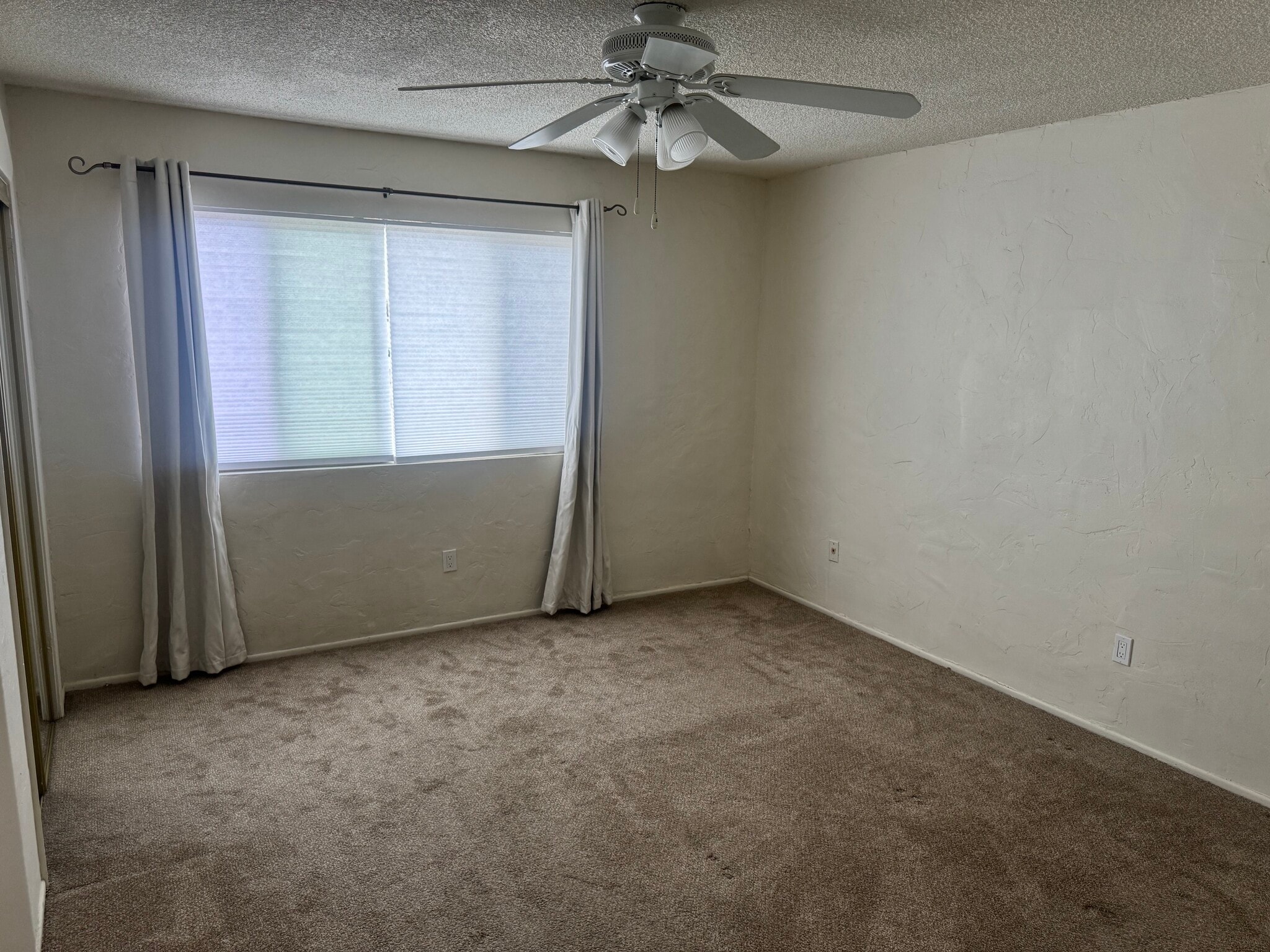 bedroom #1 - 2014 Nelson Ave