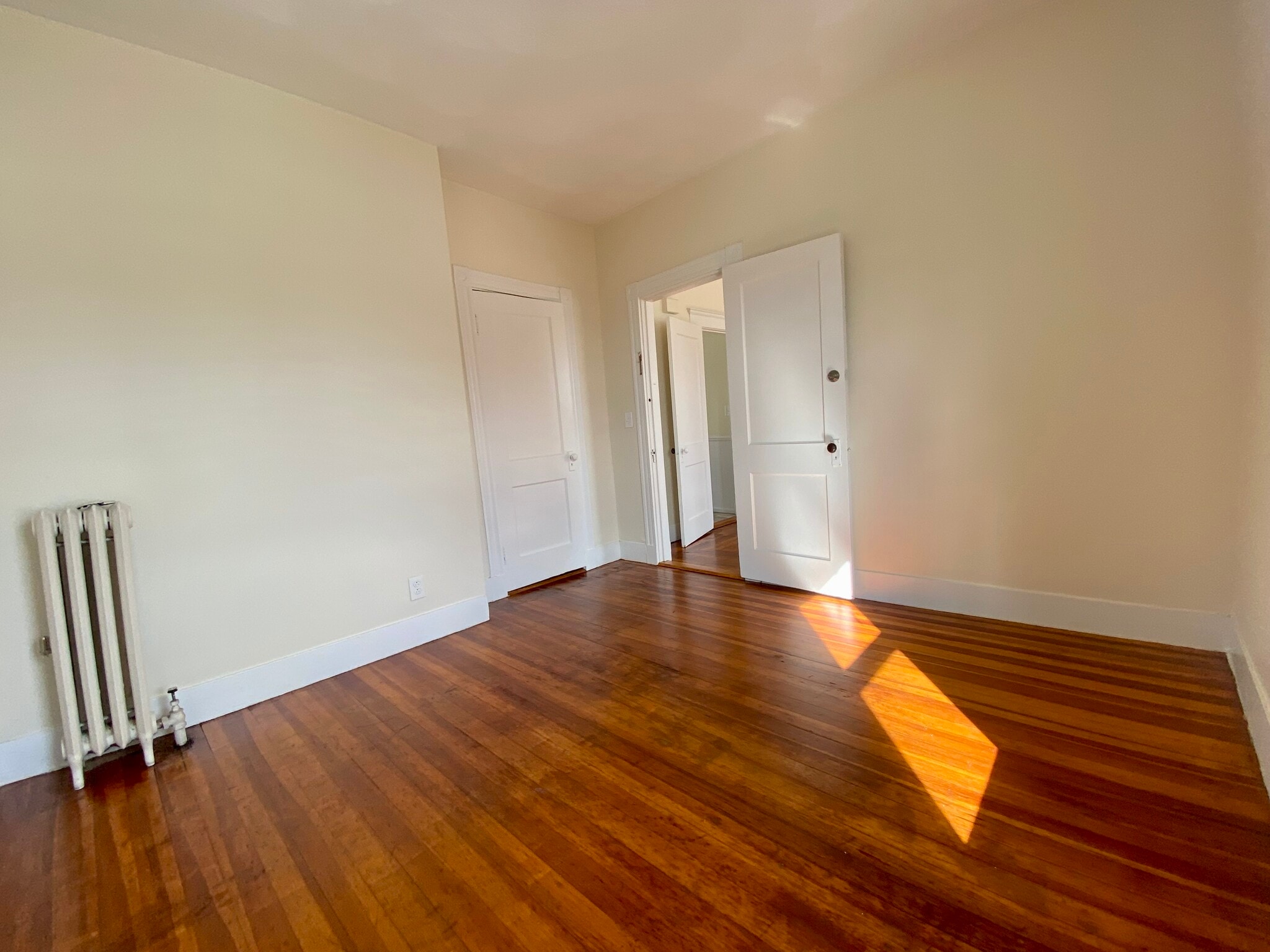 Building Photo - 14 Belknap St