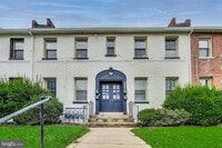 Building Photo - 3918 10th St NE