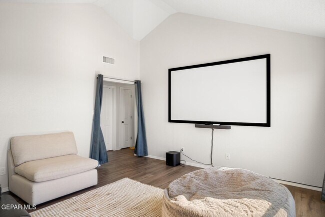 Building Photo - 7328 Corona Del Sol Dr