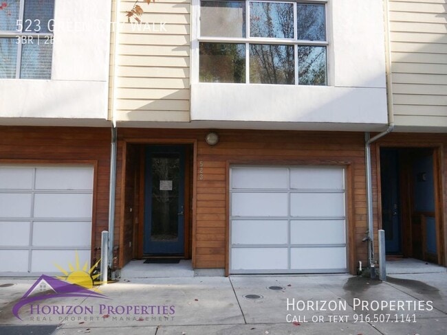 Primary Photo - 523 Green City Walk