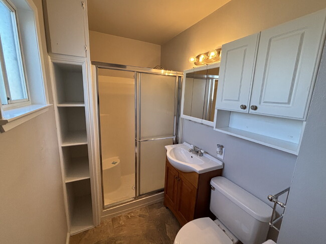 Building Photo - Charming Concord Retreat: 3-Bedroom Gem wi...