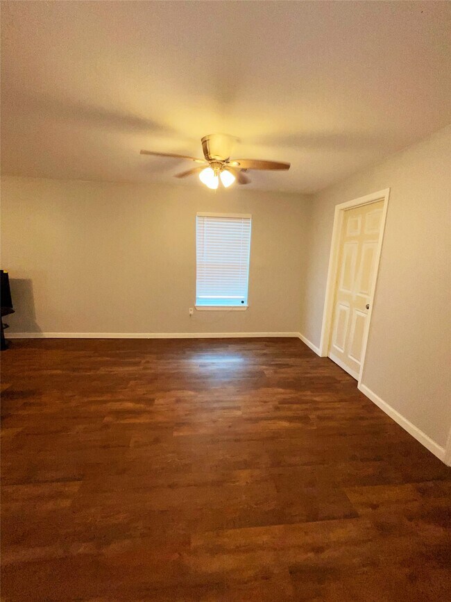 Building Photo - 3627 Keeland St