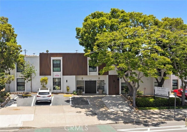 Building Photo - 6679 Linda Vista Rd