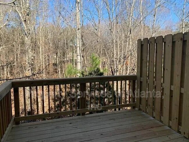 Building Photo - 887 Society Cir