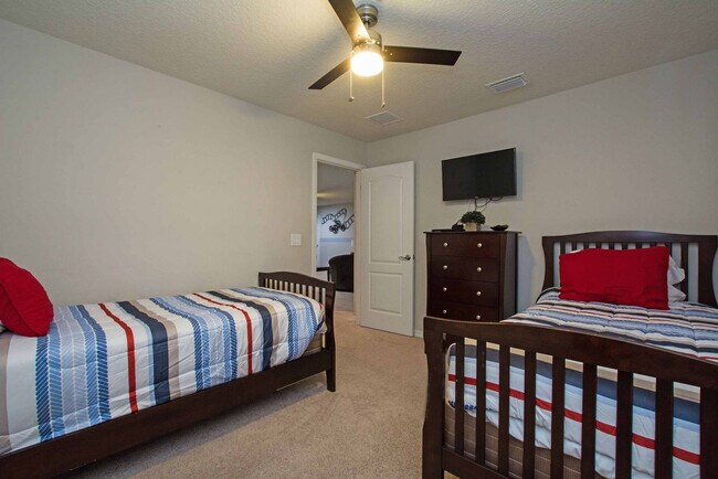 Building Photo - 2117 Malta Terrace