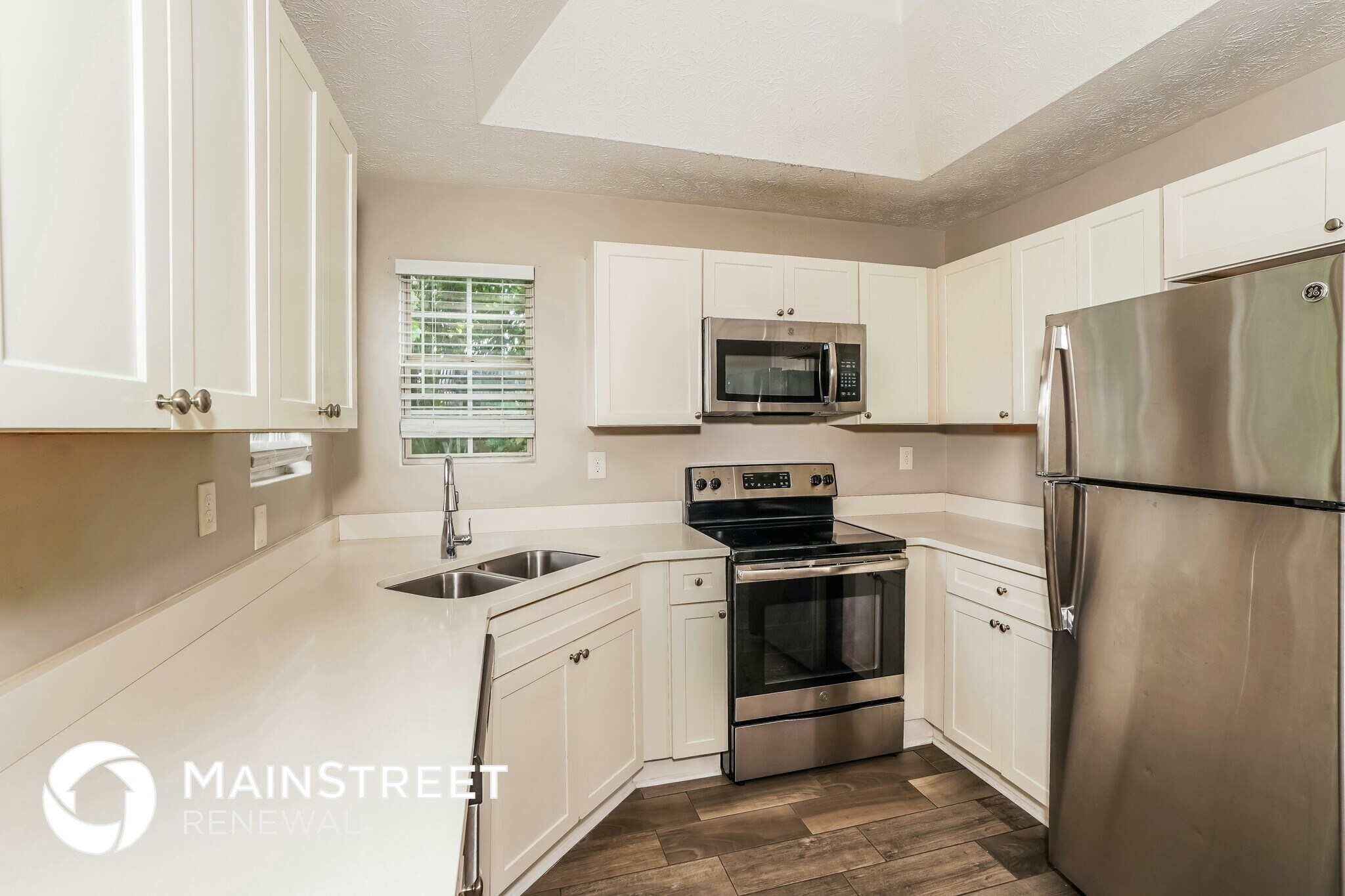 Building Photo - 7495 Royale Ct
