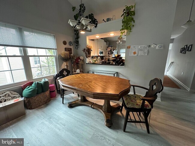 Building Photo - 2839 Yarling Ct