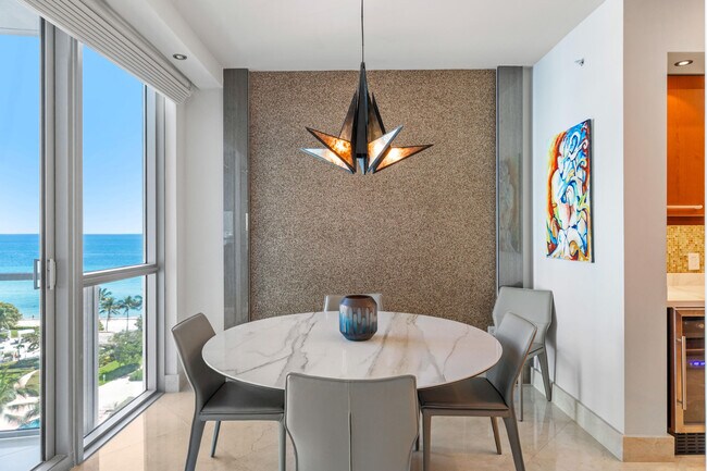 Building Photo - 3101 S Ocean Dr
