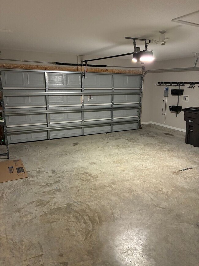 Building Photo - 107 Holm Pl