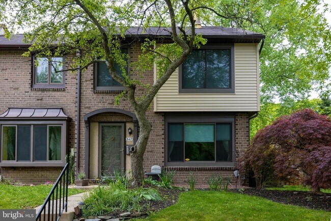 Building Photo - 3473 E Gate Pl