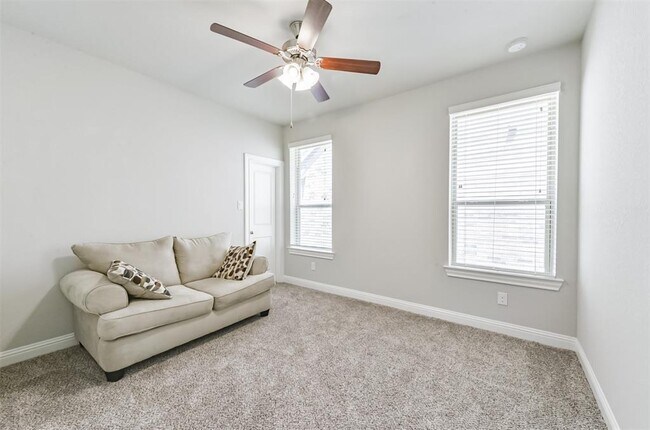 Building Photo - 18311 Harmony Bluff Ln