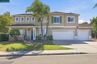Building Photo - 204 Millbrook Dr